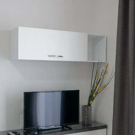 Apartment Waterfront Cosy 2 By Ghajnsielem Gozo *
